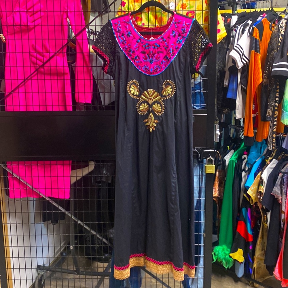 Gorgeous Ethnic Tunic Style Dress w/Rhinestones